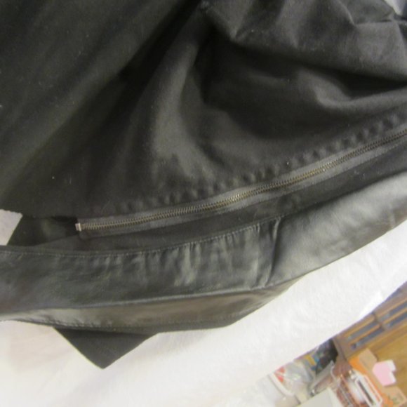 BLANK NYC JACKET/SWEATER BLACK FAUX LEATHER/KNIT SHELL - Picture 3 of 9